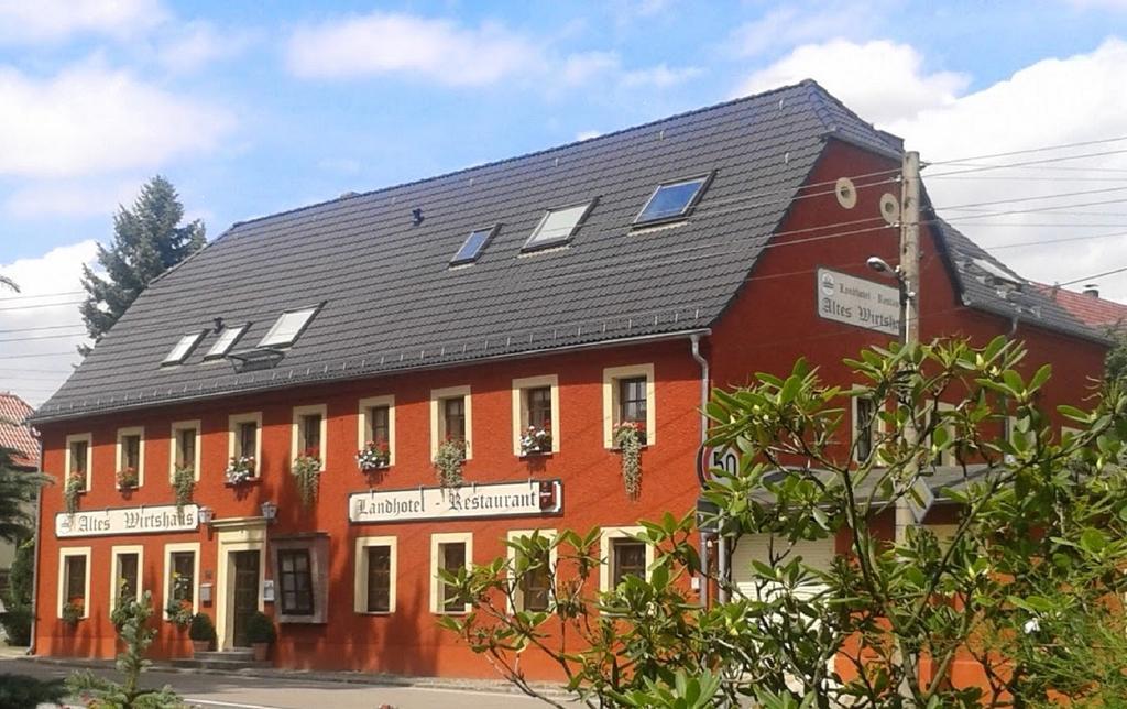 Hotel Garni Altes Wirtshaus Fördergersdorf Tharandt Exterior foto